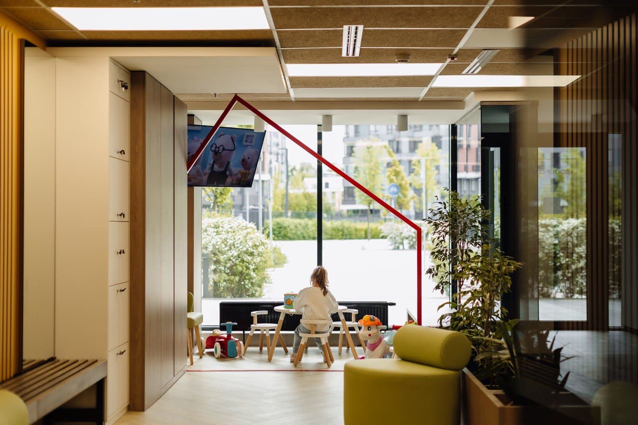 Що взяти маленькому мандрівнику влітку: гайд від педіатрів Doctor Sam