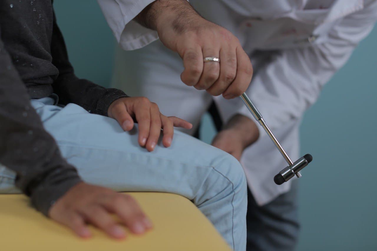 Неврологія